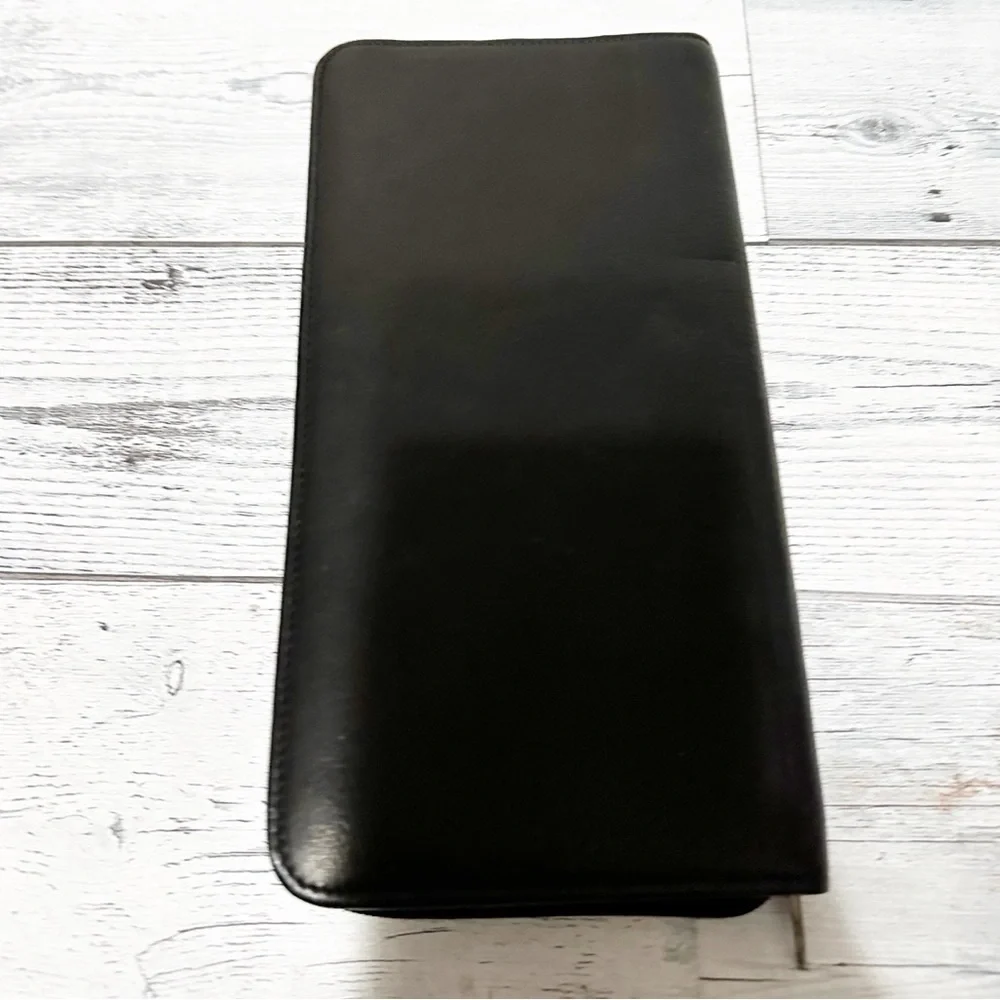 Boulder Ridge leather traveling credit card case.NWT
